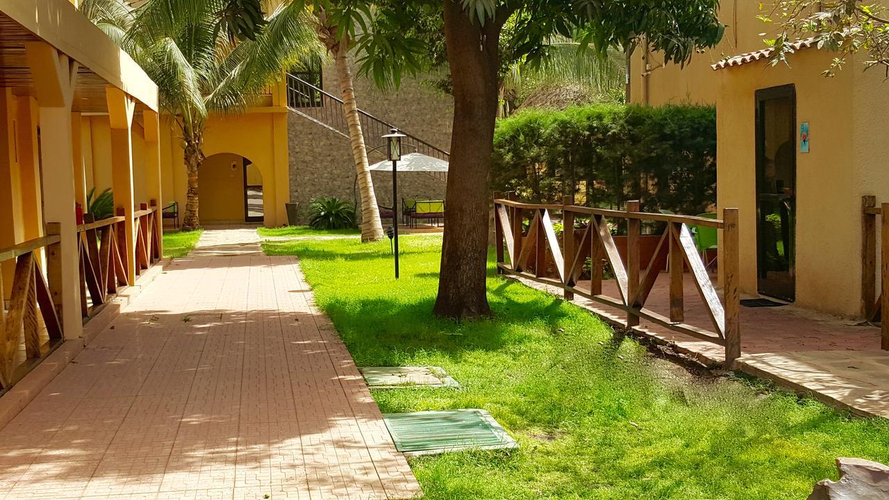 Hotel La Coccinelle Bamako Dış mekan fotoğraf