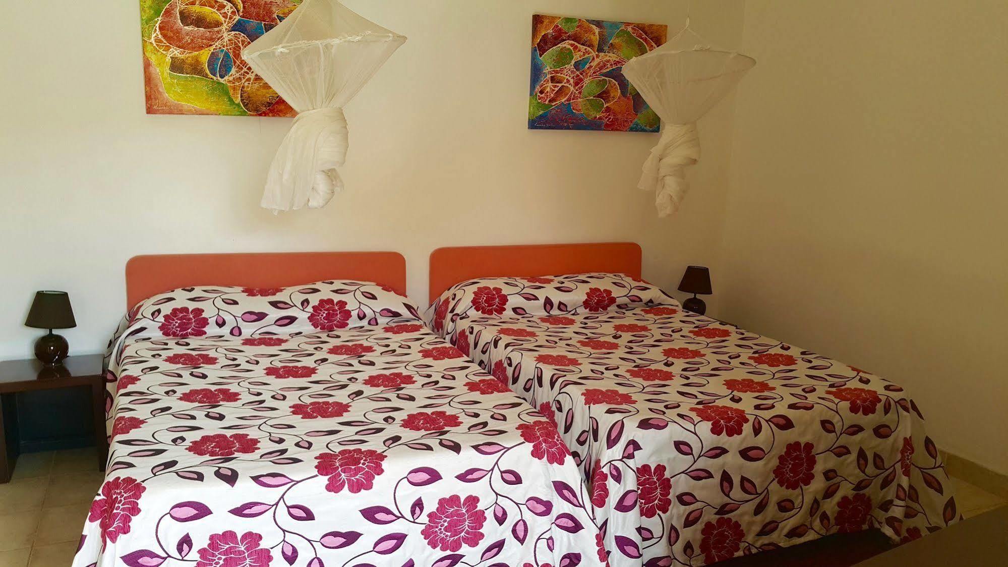 Hotel La Coccinelle Bamako Dış mekan fotoğraf